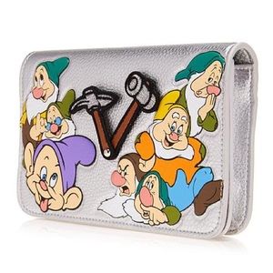 Danielle Nicole Disney's Seven Dwarfs Belt Bag NWT